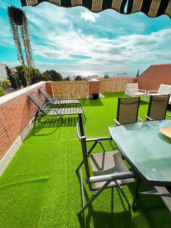 Cozy Apartment With Large Terrace 토레몰리노스 외부 사진